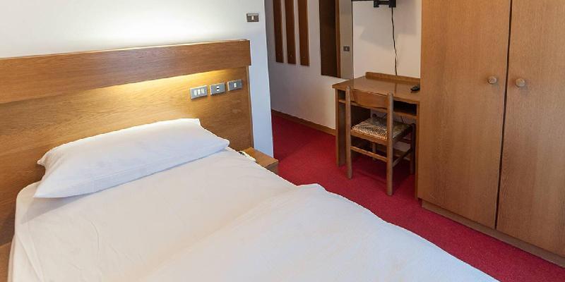 Hotel Ferrari Pinzolo Eksteriør billede